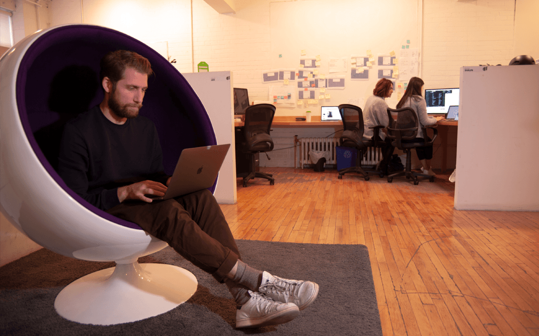 Quiet-work-time-in-an-egg-chair